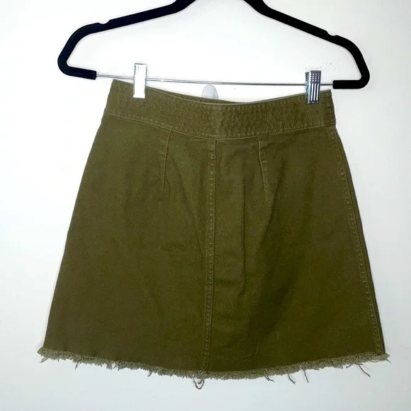 Madewell Raw-Hem A-Line Mini Skirt in Kale - Picture 6 of 6